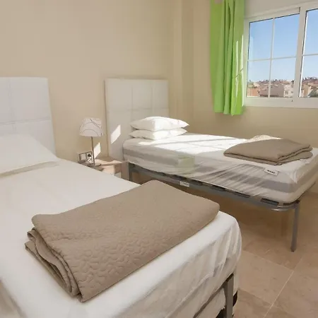 Residencial Duquesa 5 2a * Манилва